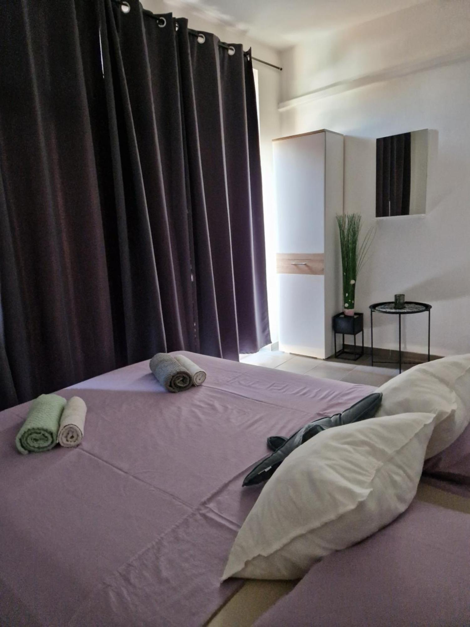 Aurelia Apartments, Vir Eksteriør billede