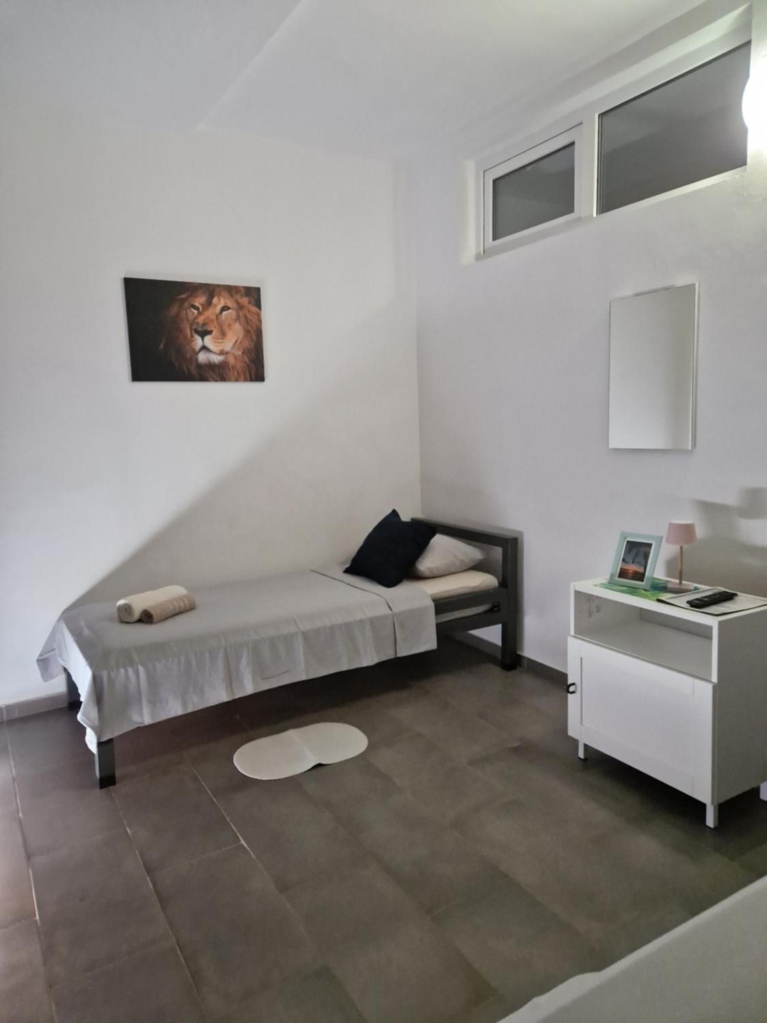 Aurelia Apartments, Vir Eksteriør billede
